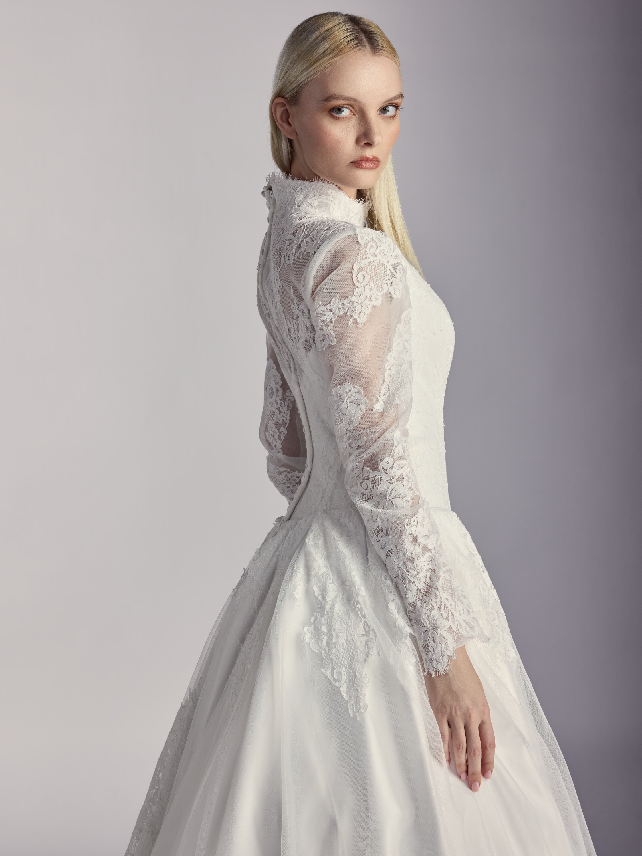 Éliane — Architectural lace gown grounded in satin